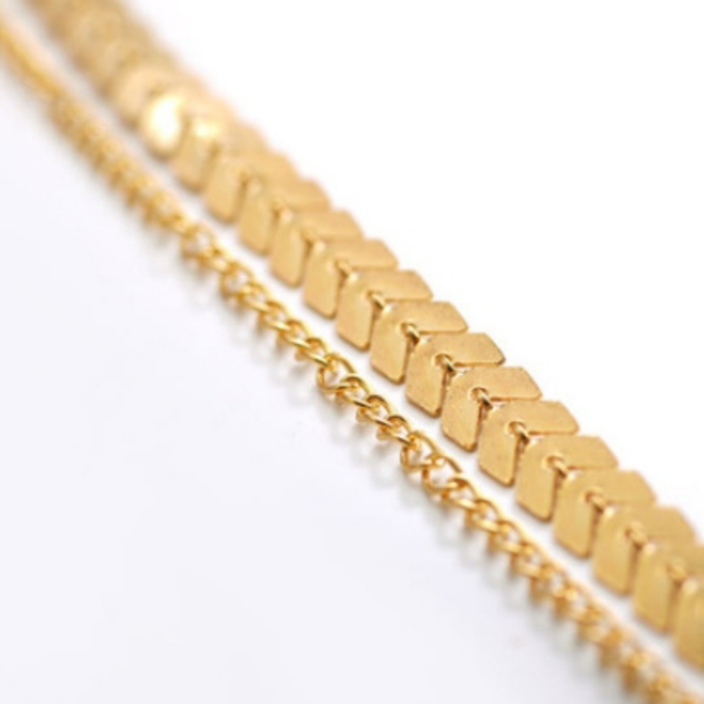 NEW Gold Layered Fishbone Choker Necklace - Picture 2 of 5